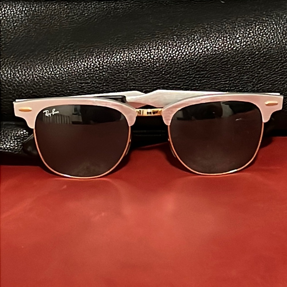 Ray-Ban aluminum Clubmaster sunglasses in silver
